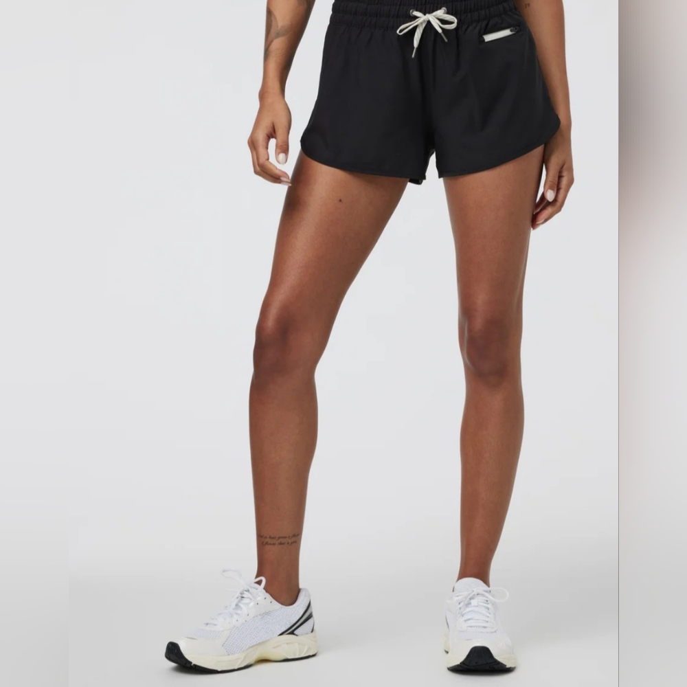 Vuori Women's Athletic Shorts - Navy